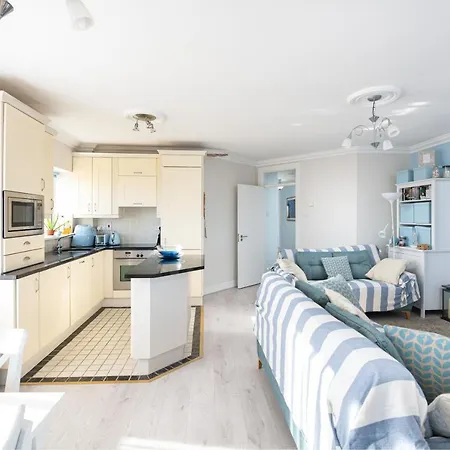 Seaview Beachfront Apartment, Silversands, Rosslare Strand, Co. Wexford Holiday home Rosslare Harbour