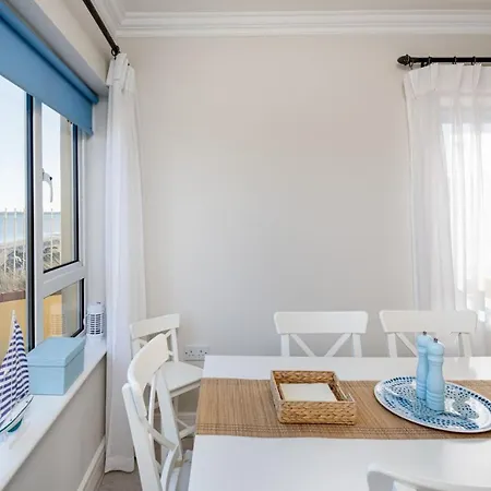 Seaview Beachfront Apartment, Silversands, Rosslare Strand, Co. Wexford