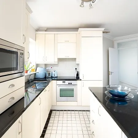Seaview Beachfront Apartment, Silversands, Rosslare Strand, Co. Wexford * Rosslare Harbour