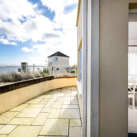Seaview Beachfront Apartment, Silversands, Rosslare Strand, Co. Wexford Holiday home Rosslare Harbour