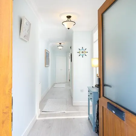 Seaview Beachfront Apartment, Silversands, Rosslare Strand, Co. Wexford Holiday home Rosslare Harbour