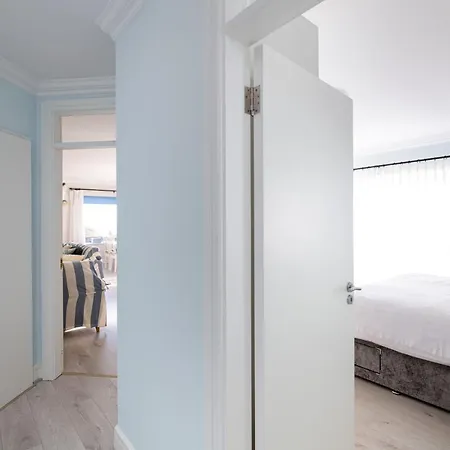 Seaview Beachfront Apartment, Silversands, Rosslare Strand, Co. Wexford * Rosslare Harbour